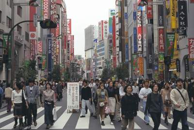 Vehicle ownership period hits longest ever in Japan