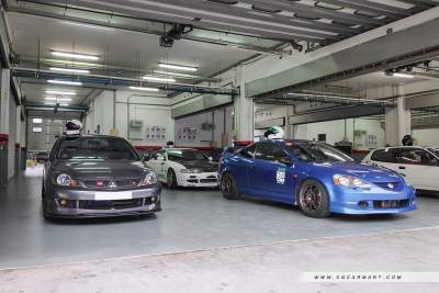 6 types of car performance modifications to make your car faster on the track