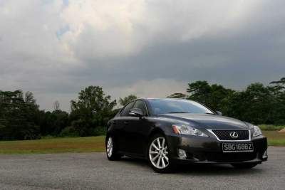 2009 Lexus IS250 Luxury Review