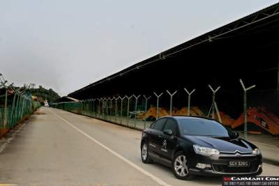 Citroen C5 2.0 Confort Review