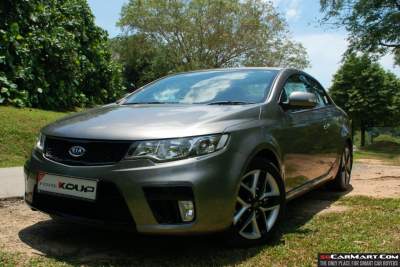 Kia Cerato Forte Koup 1.6 (A) Review