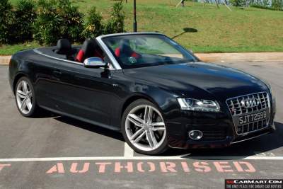 Audi S5 Cabriolet quattro S-tronic (A) Review