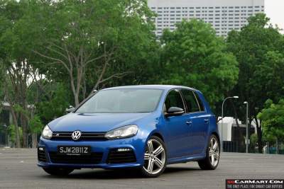 Volkswagen Golf R 2.0 DSG 5dr (A) Review