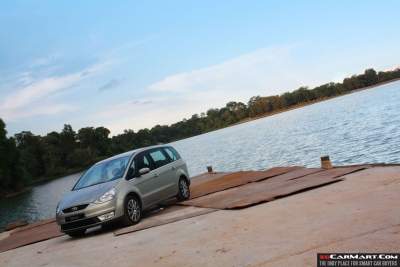 Ford Galaxy 2.3 Ghia (A) Review