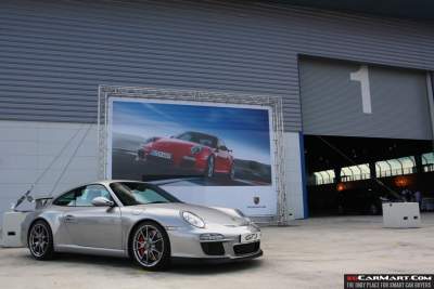 Special Feature - Porsche World Road Show 2010