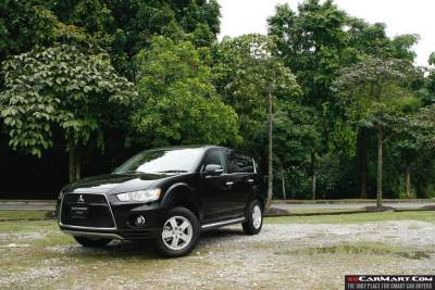 Mitsubishi Outlander 2.4 (A) Review