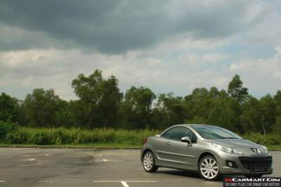 Peugeot 207CC 1.6 (A) Review