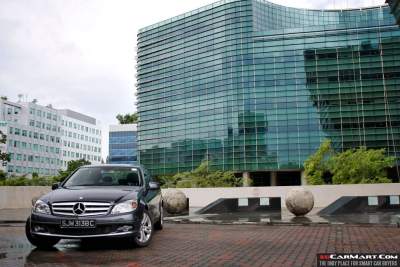 Mercedes-Benz C-Class C200 CGI Saloon 1.8 (A) Review