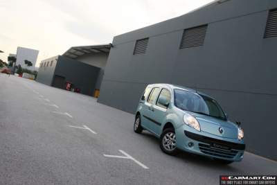 Renault Kangoo WAV 1.6 (A) Review