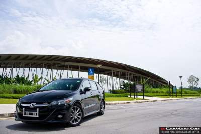 Honda Stream RSZ 1.8 (A) Review