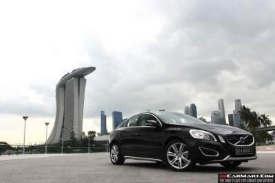 Volvo S60 T6 (A) Review