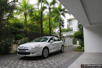 Citroen C5 1.6 Exclusive THP (A) Review