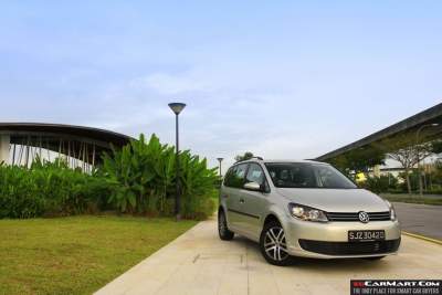 Volkswagen Touran 1.4 TSI DSG (A) Review