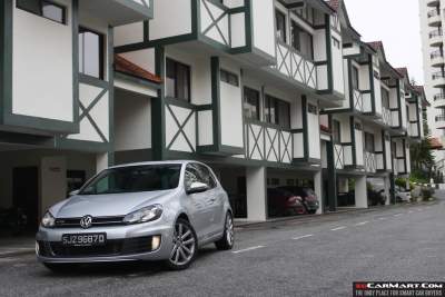 Volkswagen Golf GTD 2.0 TDI Diesel (A) Review