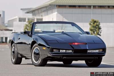 Pontiac Firebird Trans Am 5.0 V8 (A) Review