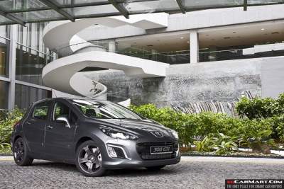 Peugeot 308 1.6 GTi Turbo Glass Roof (M) Review