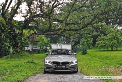 BMW Z4 sDrive20i (A) Review