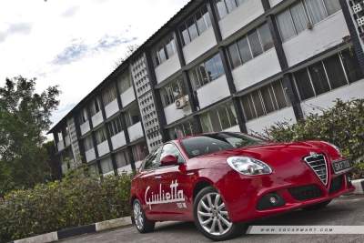 Alfa Romeo Giulietta 1.4 Multiair (A) Review