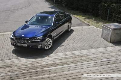 BMW ActiveHybrid 7 (A) Review