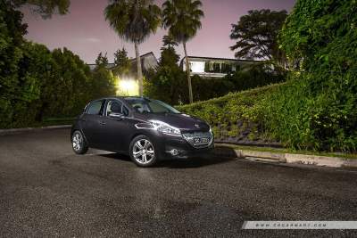 Peugeot 208 Diesel 1.6 e-HDi Allure (A) Review