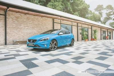 Volvo V40 T4 R-Design (A) Review