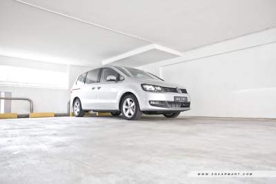 Volkswagen Sharan Diesel 2.0 TDI DSG (A) Review