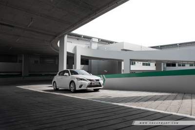 Lexus CT200h Hybrid 1.8 Premium (A) Facelift Review