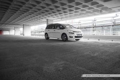 Citroen Grand C4 Picasso 1.6 e-HDi ETG6 INTENSIVE (A) Review