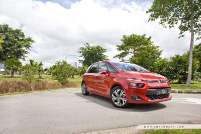 Citroen C4 Picasso Diesel 1.6 e-HDi ETG6 INTENSIVE (A) Review