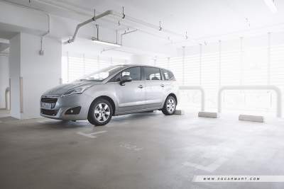 Peugeot 5008 Diesel 1.6 e-HDi ETG (A) Facelift Review