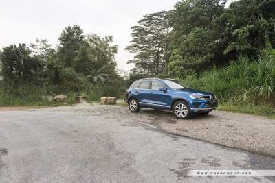 Volkswagen Touareg Diesel 3.0 TDI (A) Facelift Review