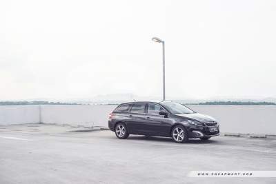 Peugeot 308 SW 1.2 PureTech EAT6 Allure (A) Review