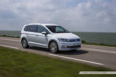 Volkswagen Touran 1.4 TSI DSG (A) First Drive Review