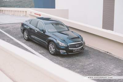 Infiniti Q70 2.5 V6 Premium (A) Facelift Review