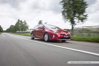 Toyota Prius Hybrid 1.8 (A) Review
