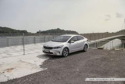 Kia Forte K3 1.6 SX (A) Review