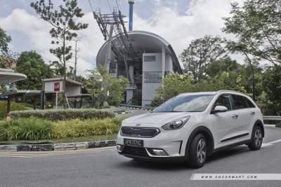 Kia Niro Hybrid 1.6 (A) Review