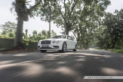 Bentley Flying Spur 4.0 V8 S (A) Review