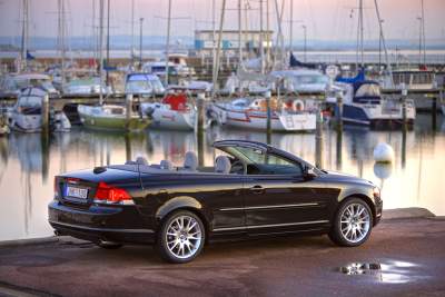Volvo Cars Register Three "Ideal" Category Wins