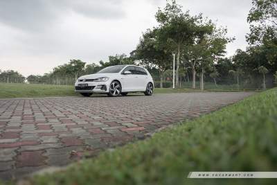 Volkswagen Golf GTI 2.0 TSI DSG (A) Facelift Review