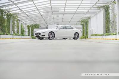 Maserati Quattroporte GranLusso Review