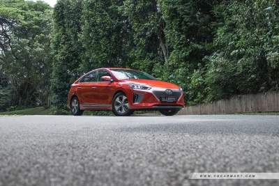 Hyundai Ioniq Electric 5-door Sunroof (A) Review