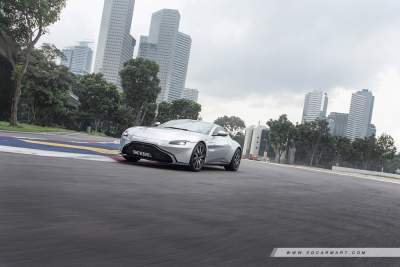 Aston Martin New Vantage 4.0 (A) Review