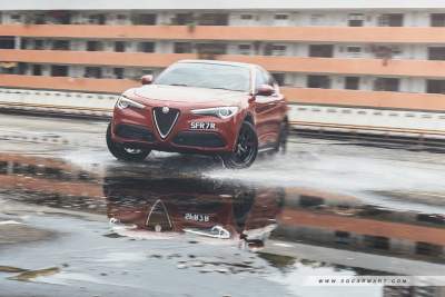 Alfa Romeo Stelvio Super 2.0 (A) Review