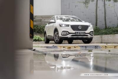 MG HS 1.5 Standard (A) Review