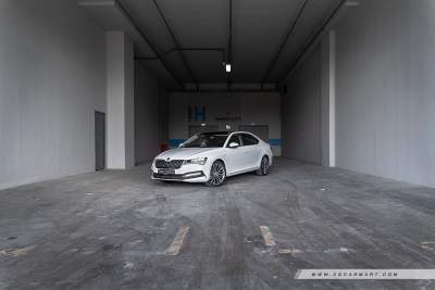 Skoda Superb 2.0 TSI Laurin & Klement (A) Facelift Review