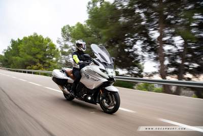 BMW K1600 GT First Ride Review