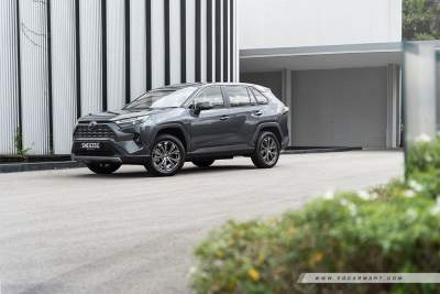 Toyota RAV4 Hybrid 2.5 Premium (A) Review