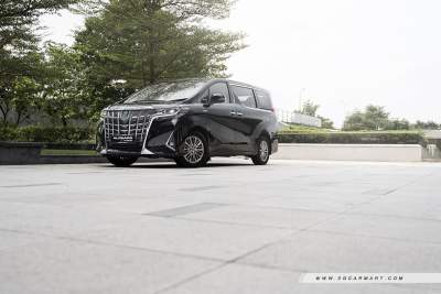 Toyota Alphard Hybrid 2.5 Elegance (A) Facelift Review