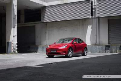 Tesla Model Y Electric RWD (A) Review